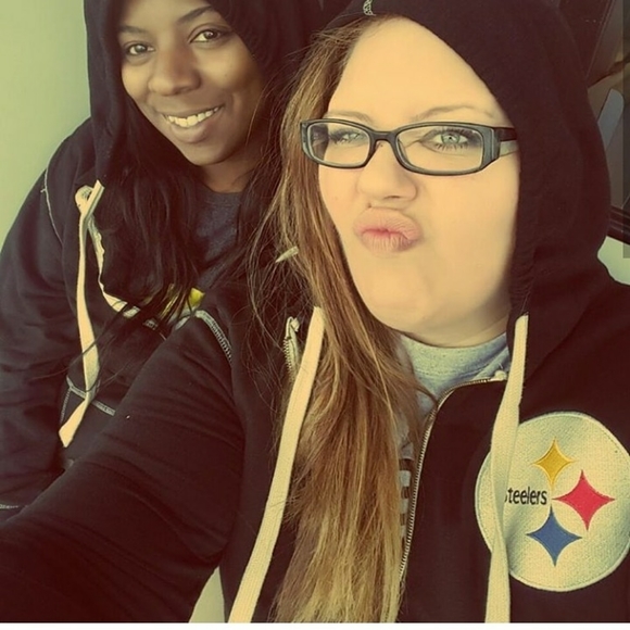 Meet your Posher, Shawna - Picture 4 of 4